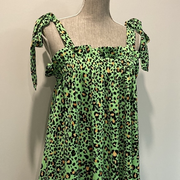 H&M Green Animal Print BabyDoll Dress - Picture 4 of 12